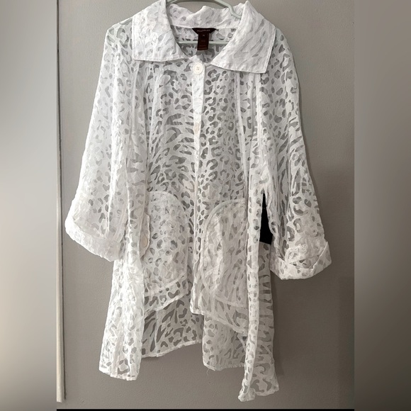 Over sized blouse by MULTIPLES - Picture 1 of 4